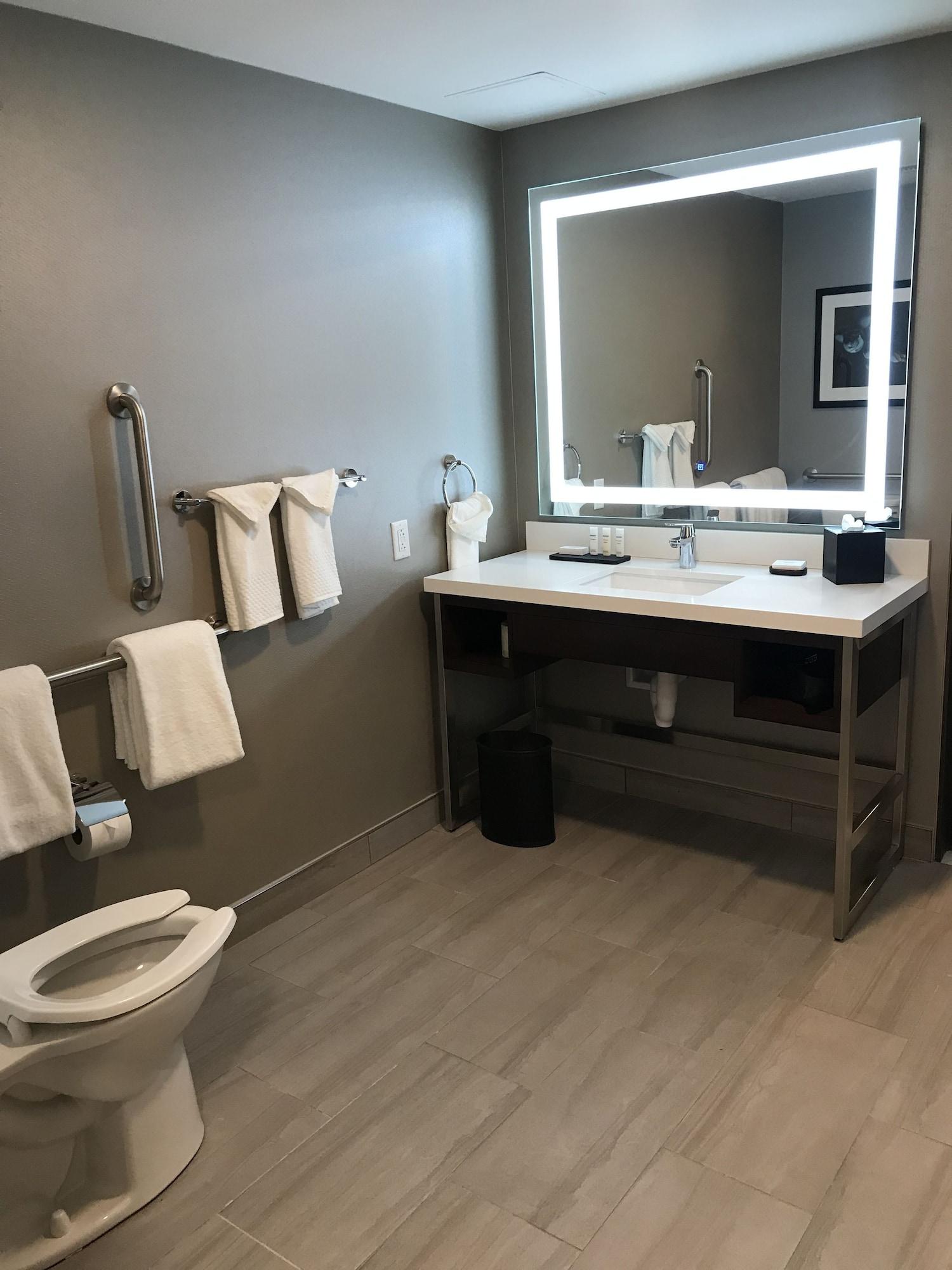 Embassy Suites By Hilton Plainfield Indianapolis Airport Экстерьер фото