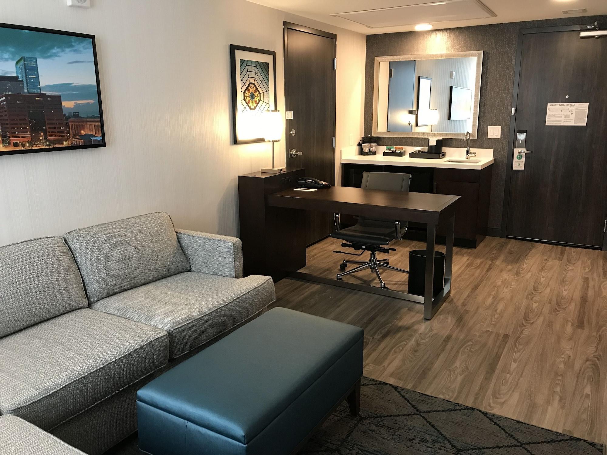 Embassy Suites By Hilton Plainfield Indianapolis Airport Экстерьер фото