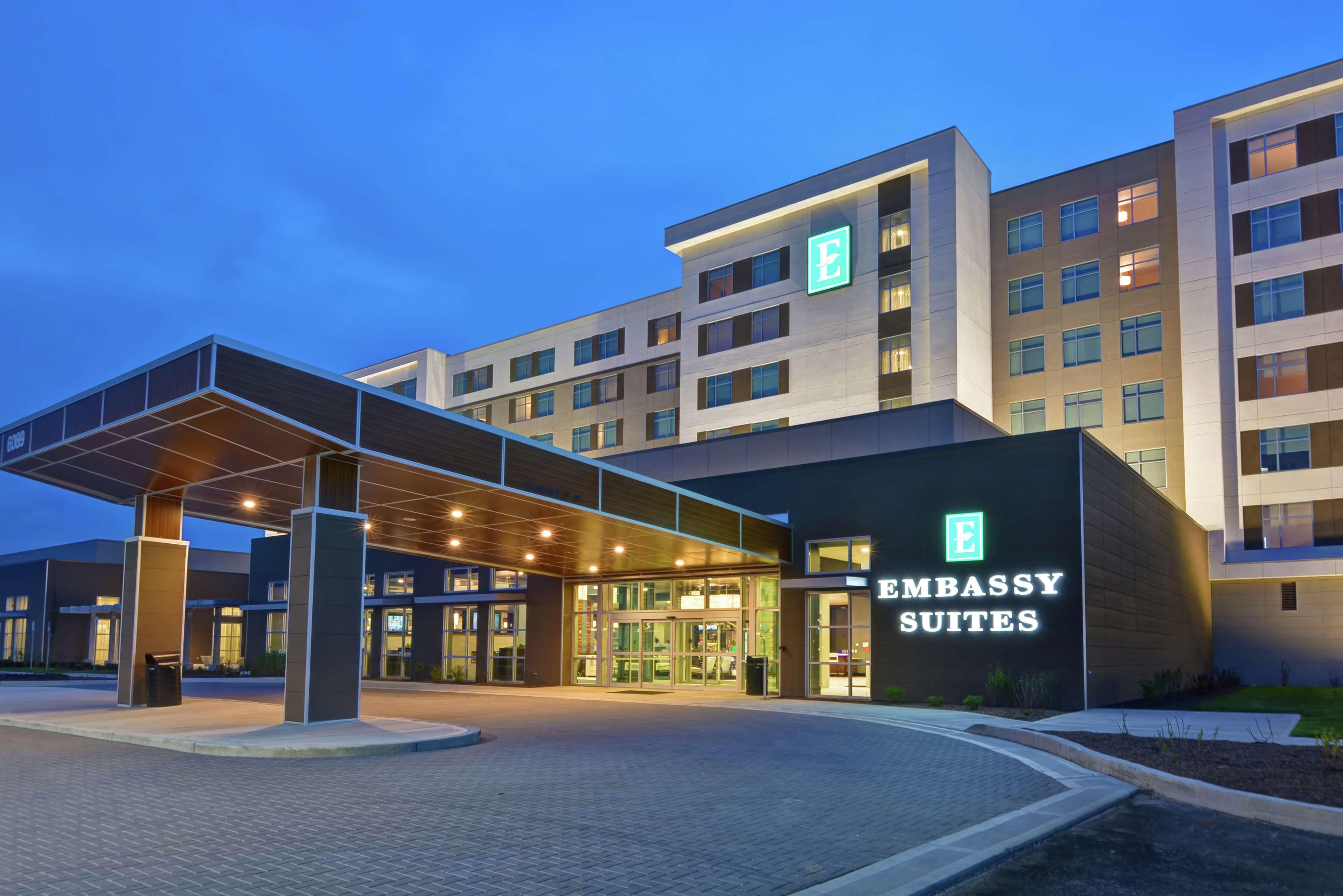 Embassy Suites By Hilton Plainfield Indianapolis Airport Экстерьер фото
