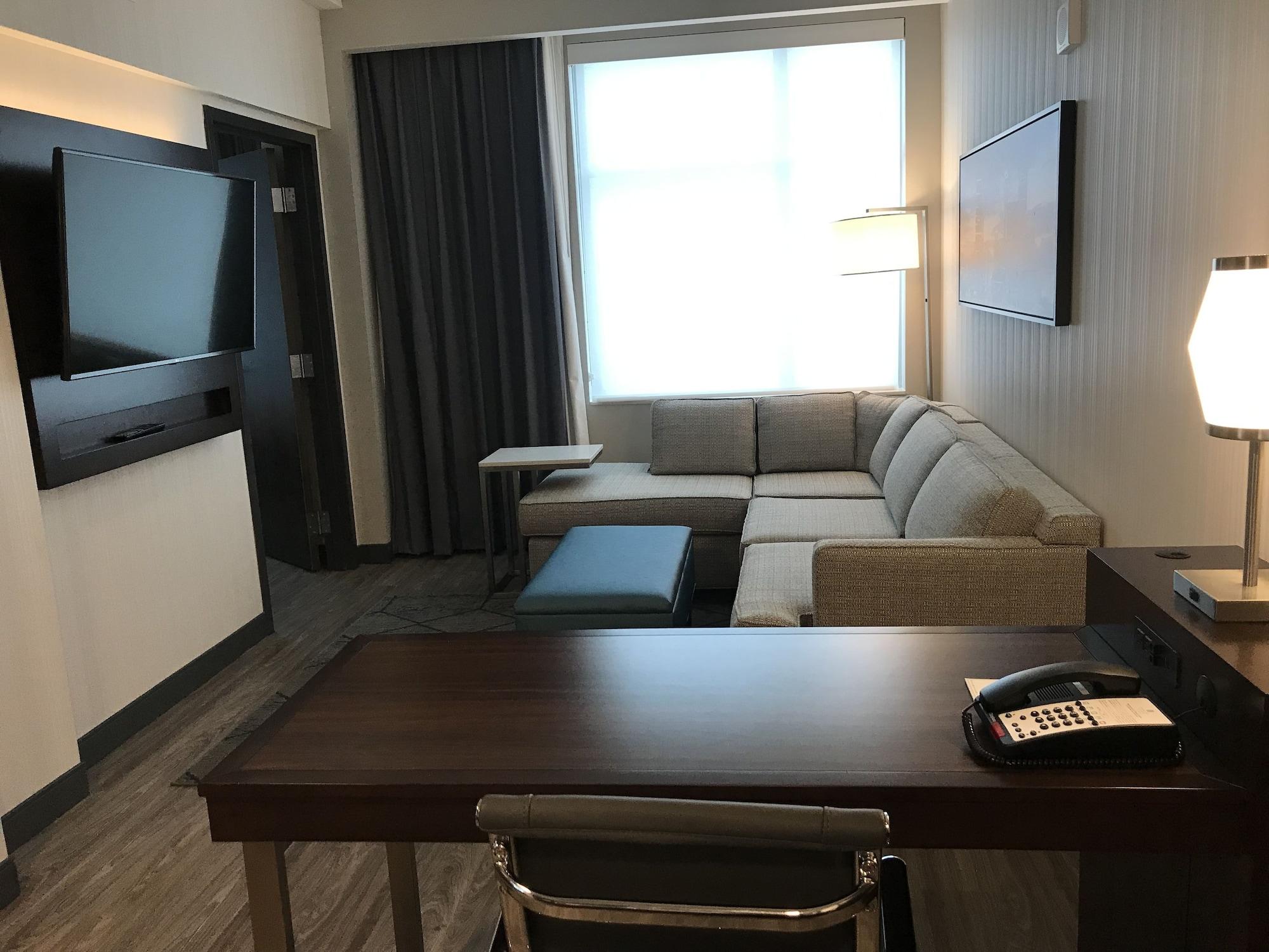 Embassy Suites By Hilton Plainfield Indianapolis Airport Экстерьер фото