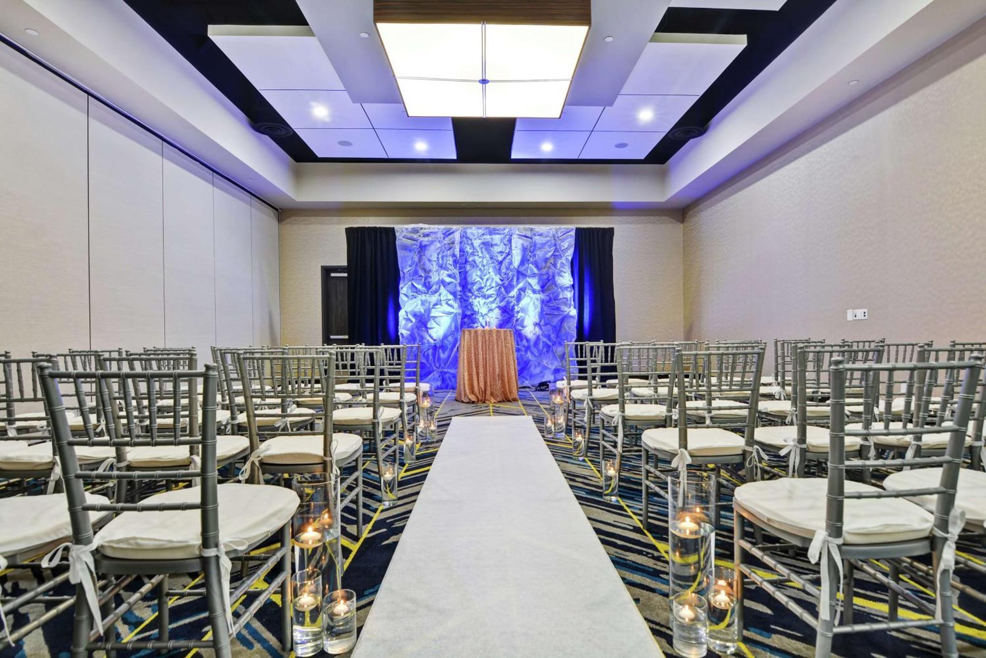 Embassy Suites By Hilton Plainfield Indianapolis Airport Экстерьер фото