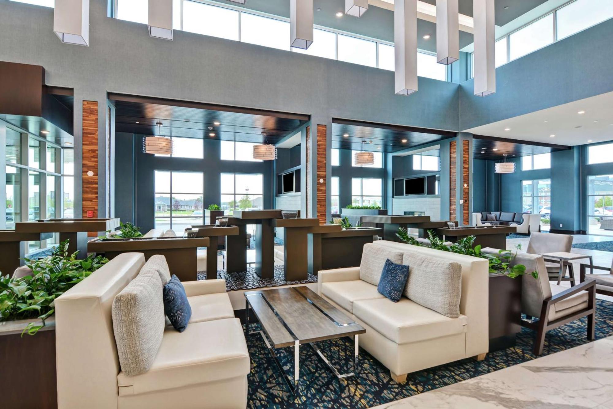 Embassy Suites By Hilton Plainfield Indianapolis Airport Экстерьер фото