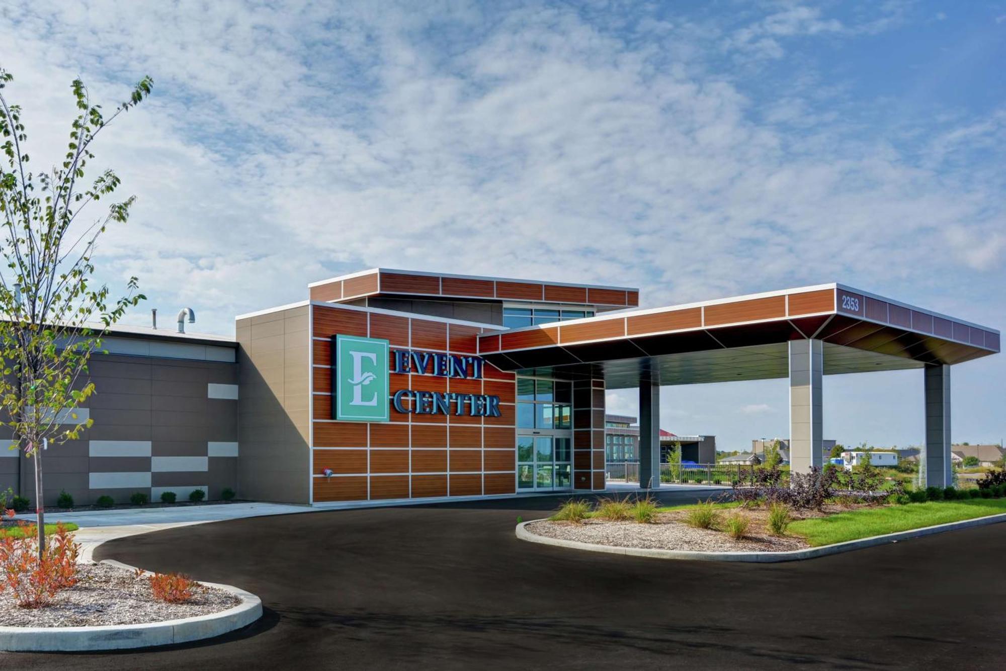 Embassy Suites By Hilton Plainfield Indianapolis Airport Экстерьер фото